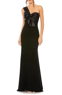 Mac Duggal One-Shoulder Trumpet Gown Black at Nordstrom,