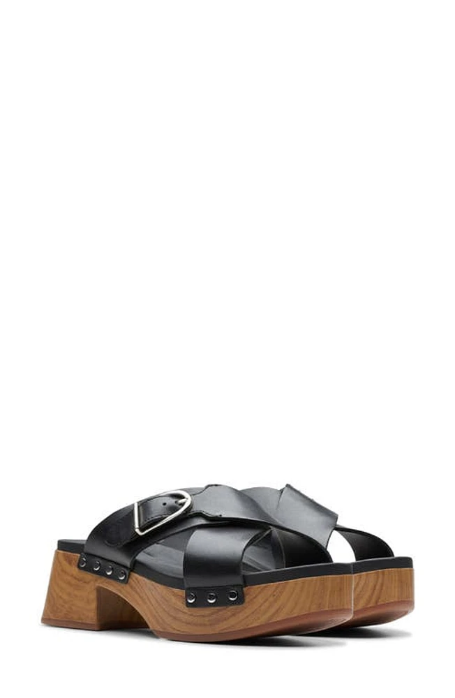 Clarks(r) Sivanne Walk Platform Sandal Black Leather at Nordstrom,