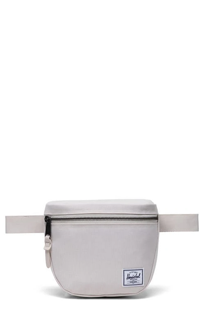 Herschel Supply Co. Settlement Recycled Polyester Belt Bag in Moonbeam at Nordstrom