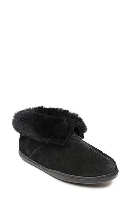 Minnetonka Genuine Sheepskin & Suede Slipper Black at Nordstrom,