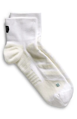 On Performance Quarter Crew Socks in White/Ivory at Nordstrom, Size Medium