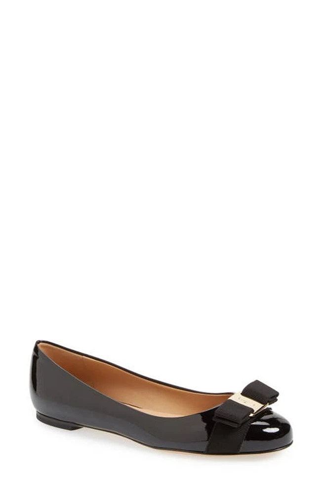 FERRAGAMO Varina Leather Flat Nero Patent/Gold at Nordstrom,