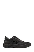 New Balance 847v4 Walking Sneaker in Black at Nordstrom