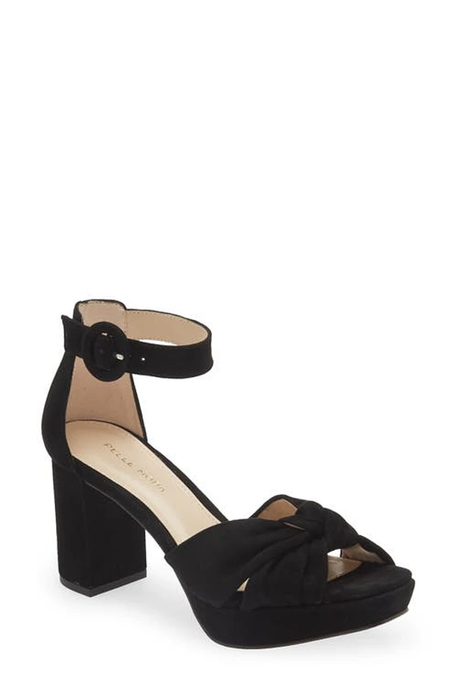 Pelle Moda Anesa Sandal Black at Nordstrom,