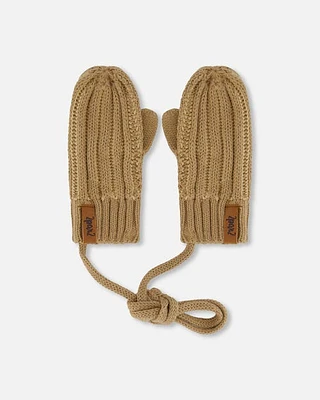 Deux Par Deux Baby Unisex Knit Mittens With Cord Pacane Beige at Nordstrom