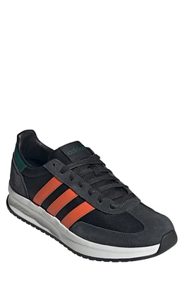 Run 72 Sneaker