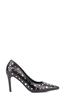 Zoelle Studded Pump