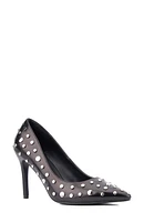 Zoelle Studded Pump