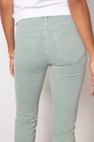 Cindy with Front Seams Jean