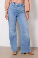 7 FOR ALL MANKIND Ultra High Rise Jo Jean