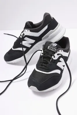 997H Sneaker