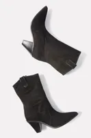 Mackie Bootie