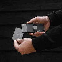 Aluminum Cardholder