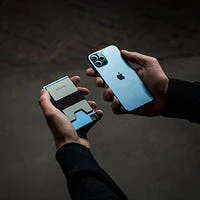 Aluminum Cardholder