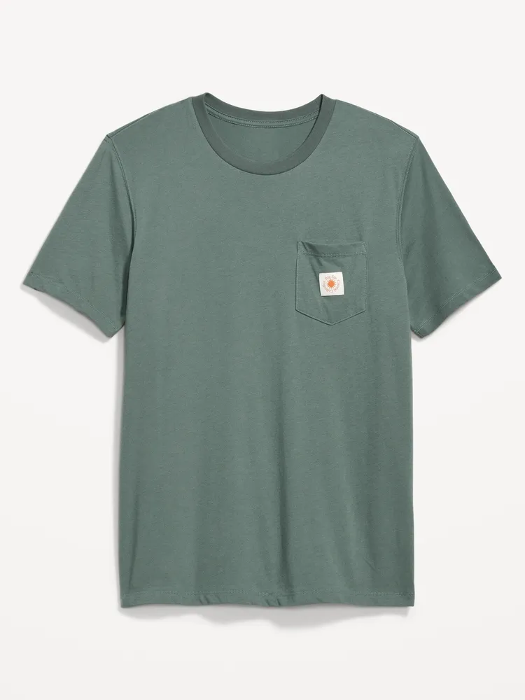 Old Navy Soft-Washed Graphic Pocket T-Shirt for Men