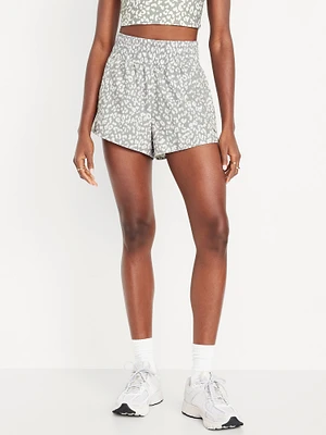 Extra High-Waisted Crinkle Run horts - 3-inch inseam