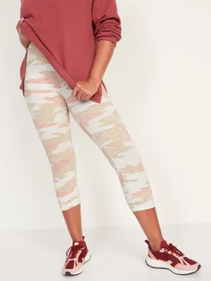 Extra High-Waisted PowerChill Crop Leggings