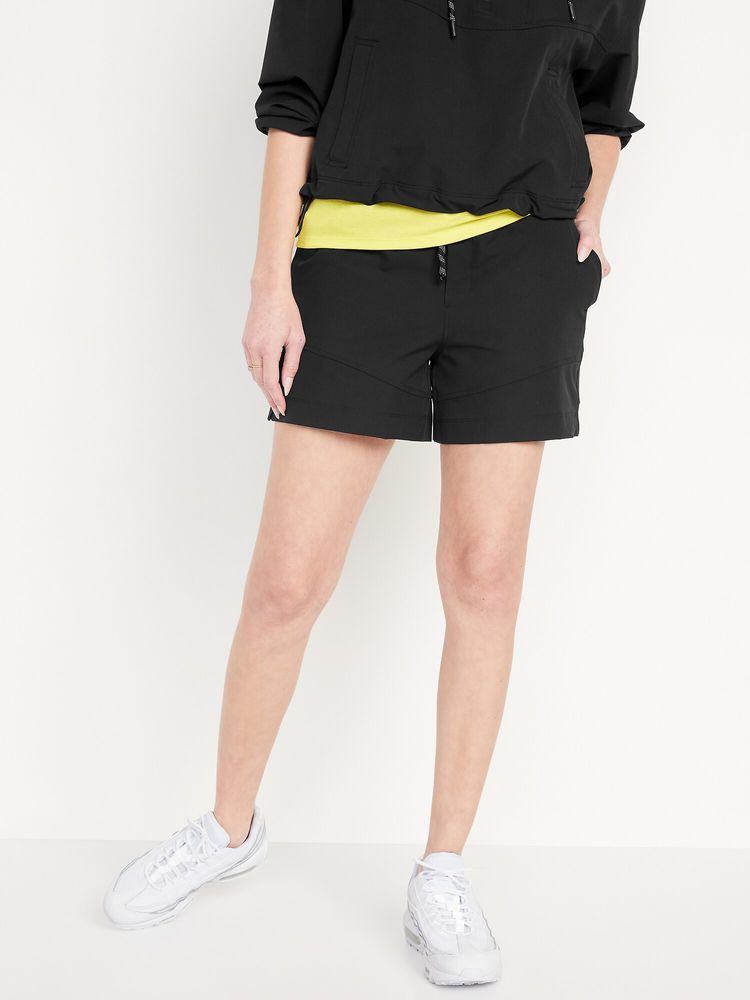 Old Navy High-Waisted StretchTech Water-Repellent Shorts for Women --  4.5-inch inseam