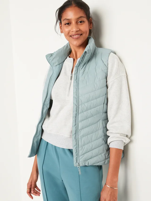 Perla Duquesa prisión Gap Maternity 100% Recycled Puffer Vest | Southcentre Mall