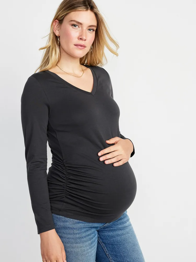 Maternity EveryWear Fitted V-Neck Long-Sleeve T-Shirt