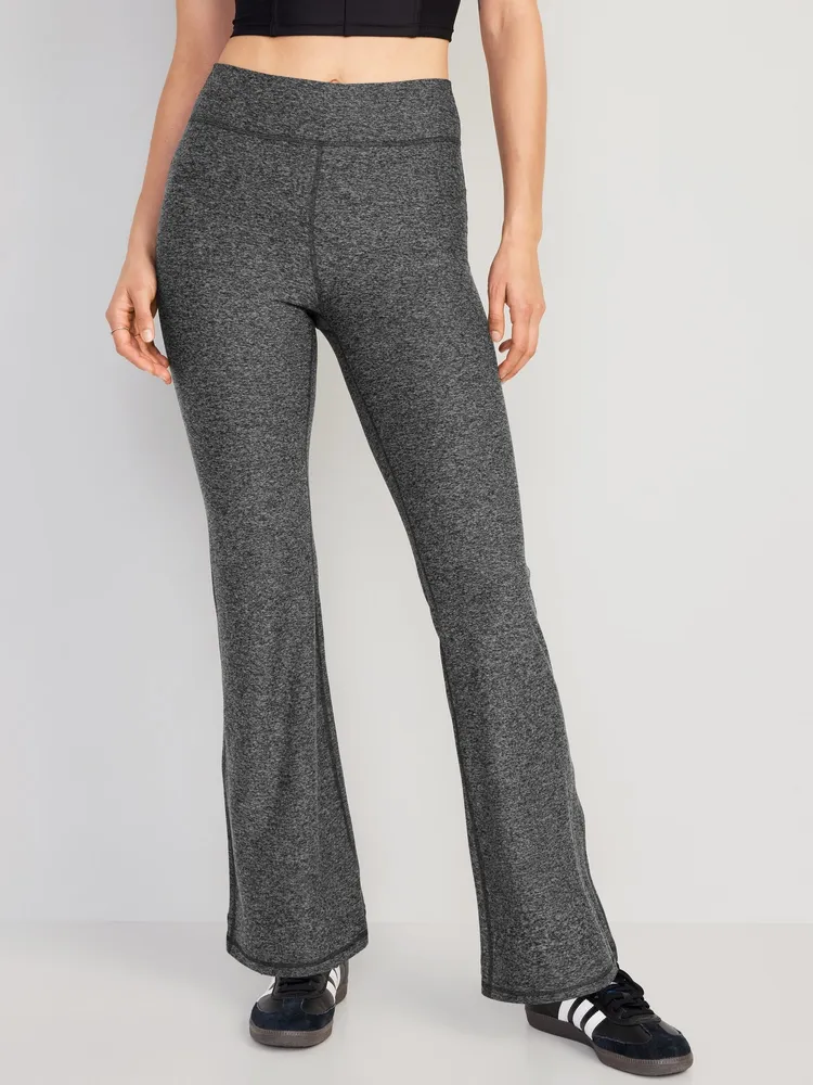 High-Waisted CloudComfy Flare Leggings