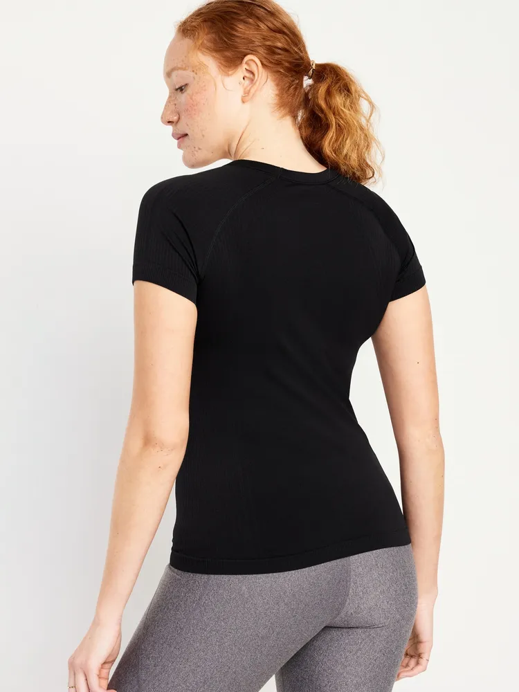 Fitted Seamless T-Shirt