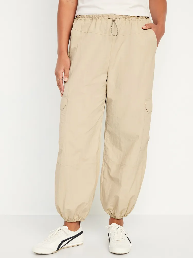 Mid-Rise Cargo Performance Pants