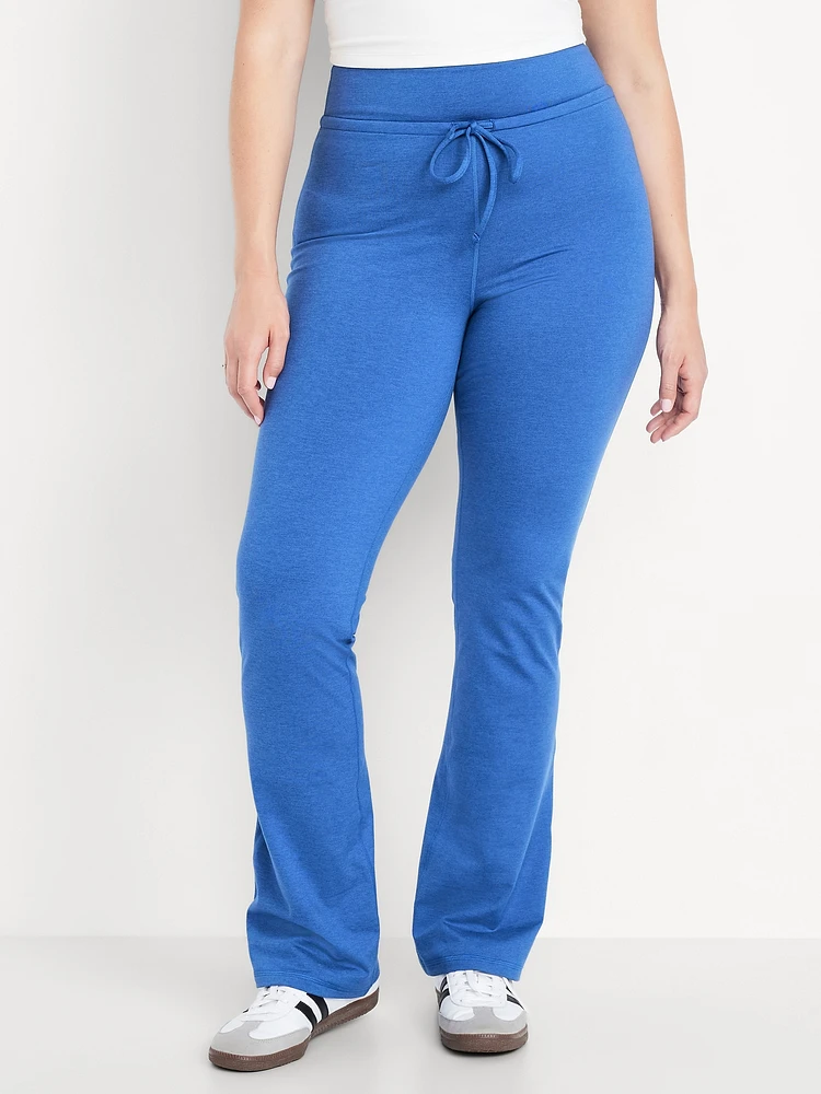Extra High-Waisted CloudComfy Flare Leggings