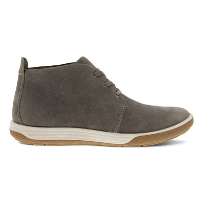 ECCO Chase II Water-repellent Chukka Boot