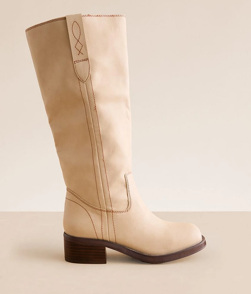 Mills Stomper Boot