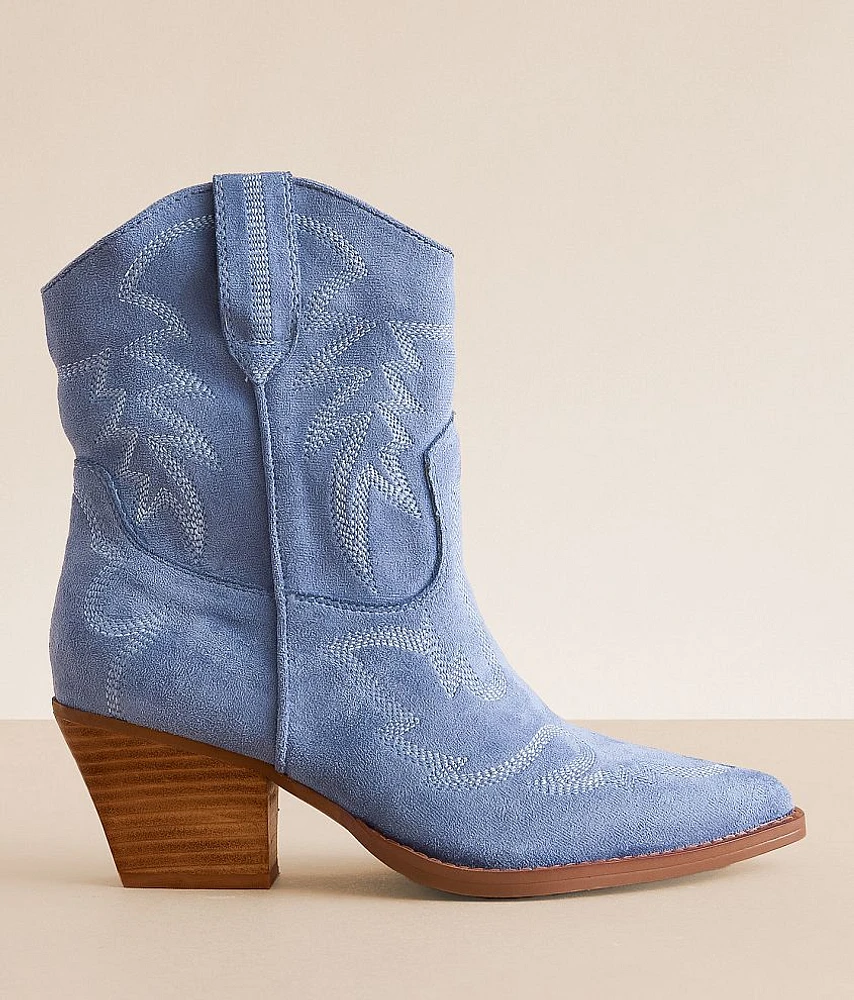 Beast Fashion Vaca Western Ankle Boot