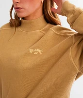 Chill Weekend Pullover
