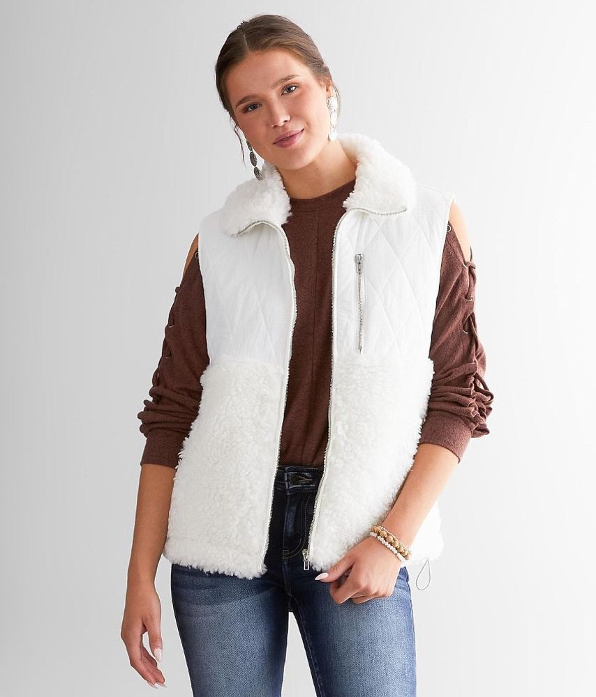 BKE Quilted Sherpa Vest