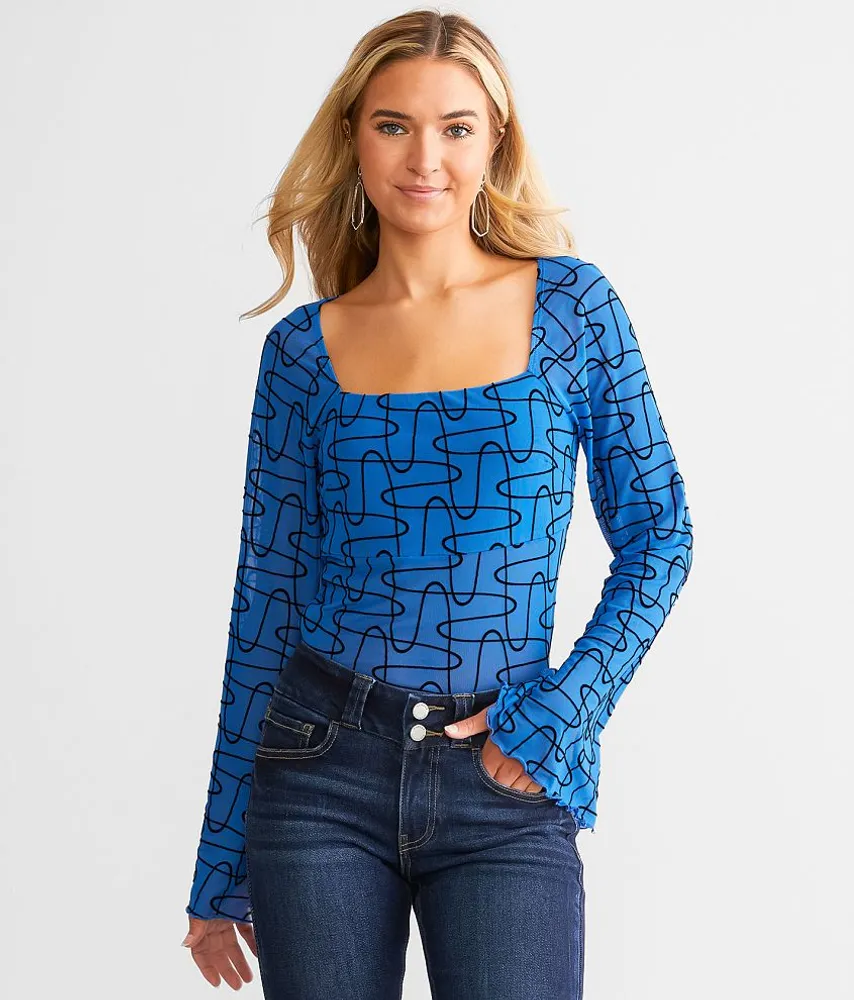 Willow & Root Flocked Mesh Top