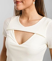 Shaping & Smoothing Cut-Out Top