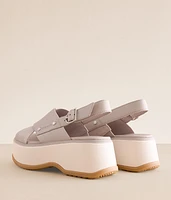 Dayspring™ Crisscross Leather Sandal