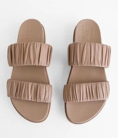 Roaming™ Leather Sandal