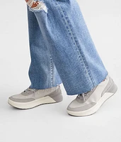 Out N About™ III City Sneaker