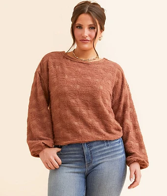 Textured Eyelash Top