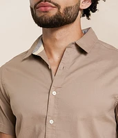 Standard Solid Stretch Shirt