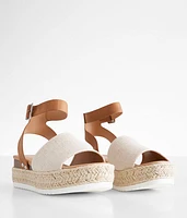 Topics Flatform Sandal