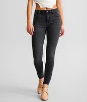 Amelia Skinny Stretch Jean