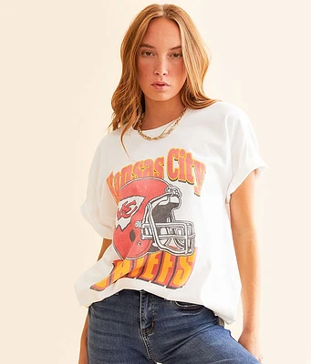 Junkfood Kansas City Chiefs Throwback Helmet T-Shirt