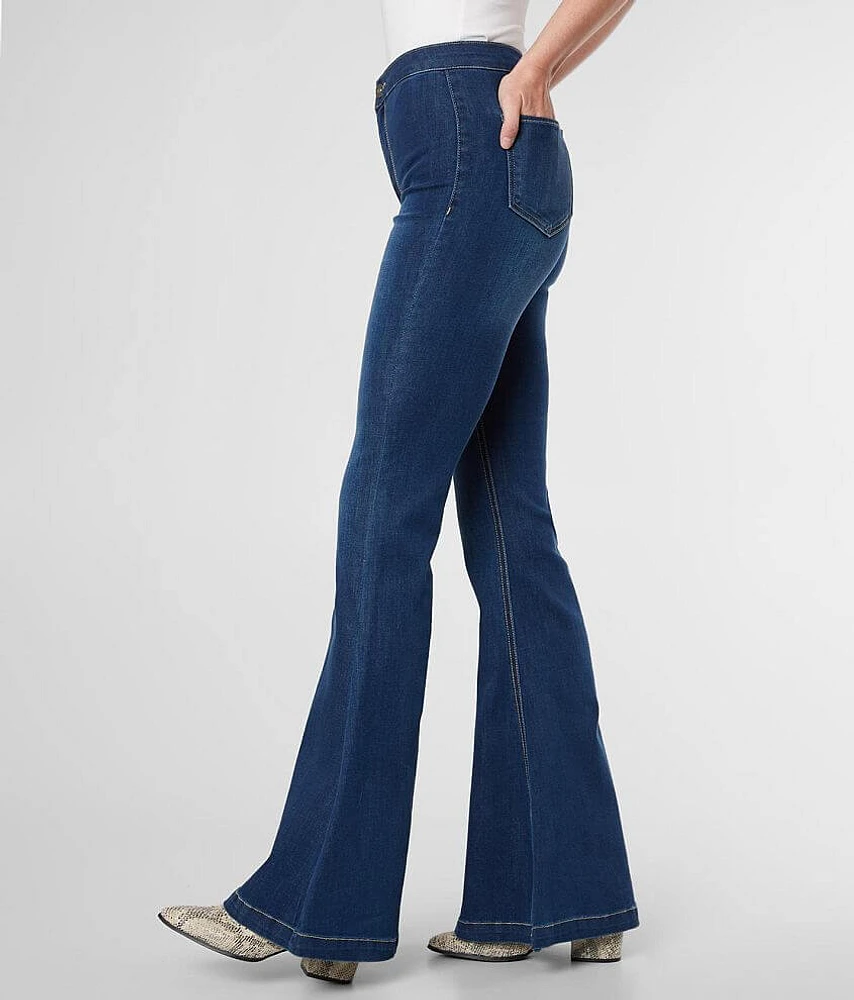 Ultra High Super Flare Stretch Jean