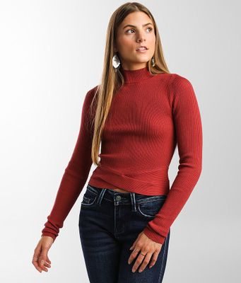 red by BKE Fitted Cut-Out Hem Sweater