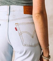 Premium Wedgie Straight Jean