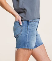 501® Mid-Thigh Stretch Short