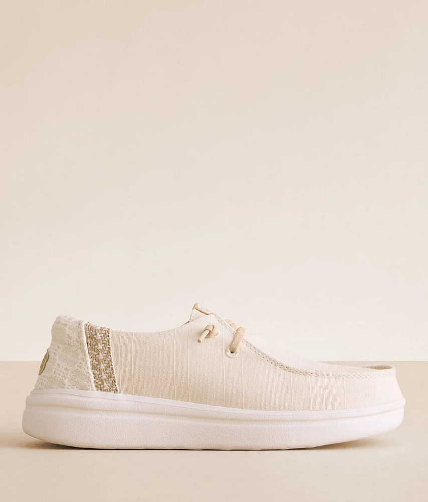Wendy Rise Eyelet Shoe
