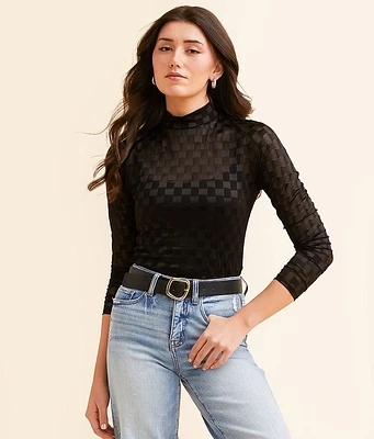 Willow & Root Checkered Mesh Top