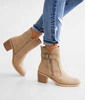 Daynna Ankle Boot